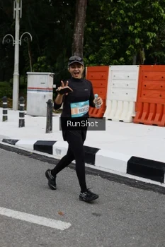 Runner Photo 4303493