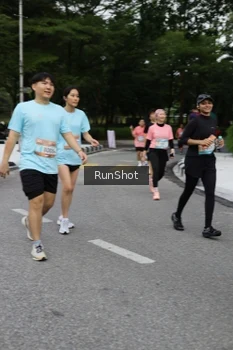 Runner Photo 4303496