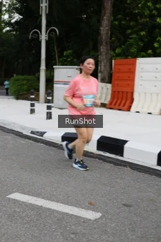 Runner Photo 4303521