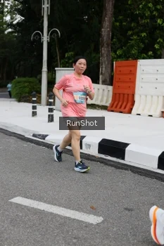 Runner Photo 4303522