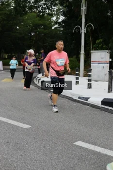 Runner Photo 4303537