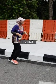 Runner Photo 4303562