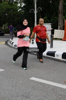 Runner Photo 4303584