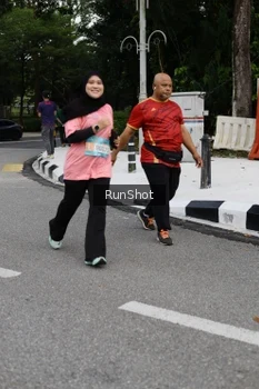 Runner Photo 4303585