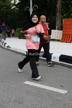 Runner Photo 4303587