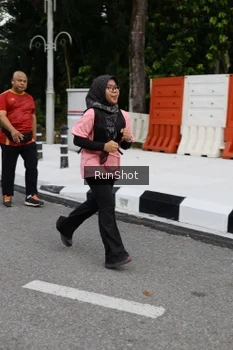 Runner Photo 4303589