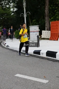 Runner Photo 4303608
