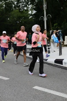 Runner Photo 4303613