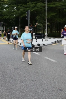 Runner Photo 4303626