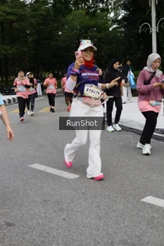 Runner Photo 4303633