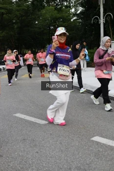 Runner Photo 4303639