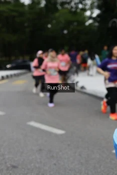 Runner Photo 4303643