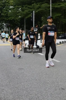 Runner Photo 4303679