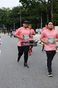 Runner Photo 4303701