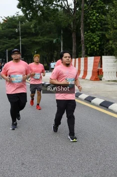 Runner Photo 4303712