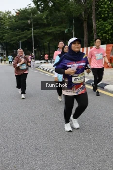 Runner Photo 4303746