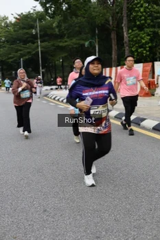Runner Photo 4303749