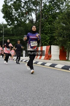 Runner Photo 4303769