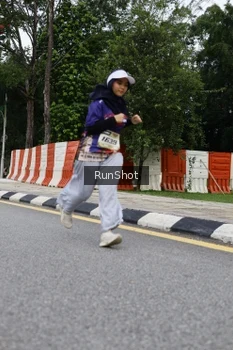 Runner Photo 4303773