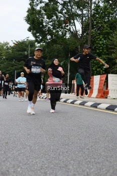 Runner Photo 4303788