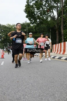 Runner Photo 4303805