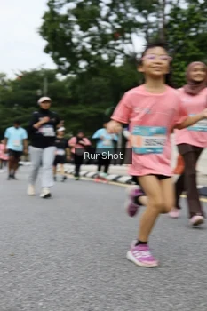 Runner Photo 4303827