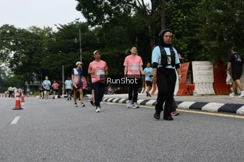 Runner Photo 4303856