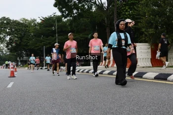 Runner Photo 4303859