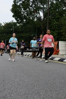Runner Photo 4303862