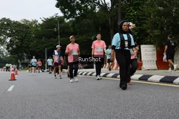 Runner Photo 4303870