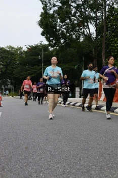 Runner Photo 4303878