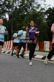Runner Photo 4303888