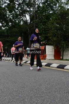 Runner Photo 4303897