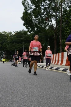 Runner Photo 4303904