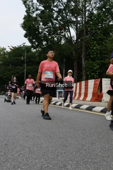 Runner Photo 4303912
