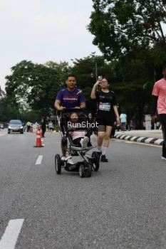 Runner Photo 4303925