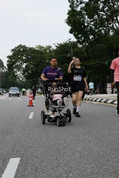 Runner Photo 4303927