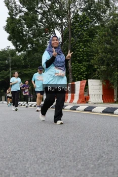 Runner Photo 4303935