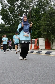 Runner Photo 4303953