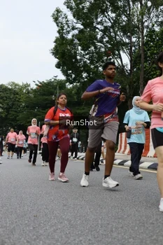 Runner Photo 4303970