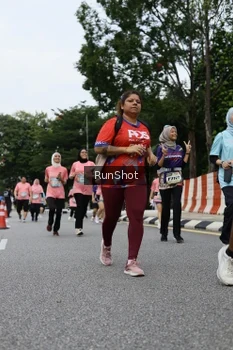 Runner Photo 4303972
