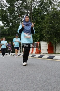 Runner Photo 4303973