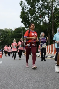 Runner Photo 4303976