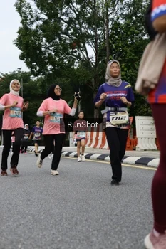 Runner Photo 4303977