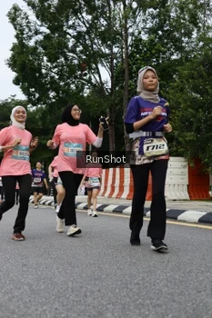Runner Photo 4303979