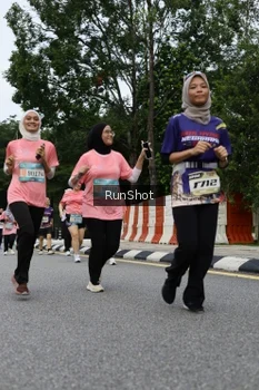 Runner Photo 4303991