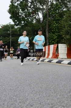 Runner Photo 4303997
