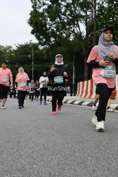 Runner Photo 4304001