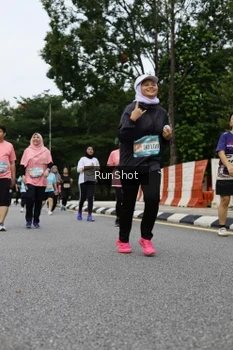 Runner Photo 4304006