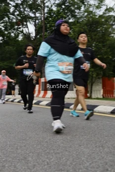 Runner Photo 4304087
